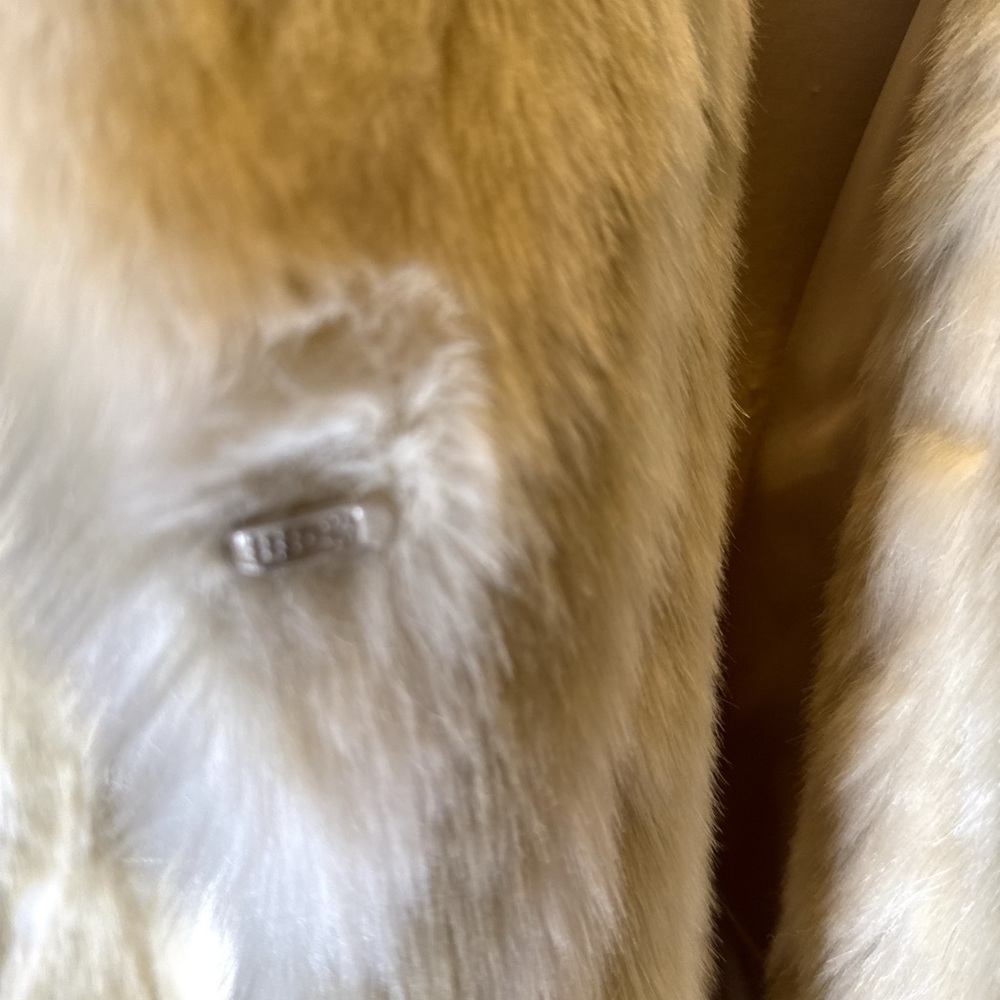 Donna Salyers Fabulous-Furs Ivory Faux Fur Coat Women’s 3X Plush Winter Jacket - Picture 11 of 13